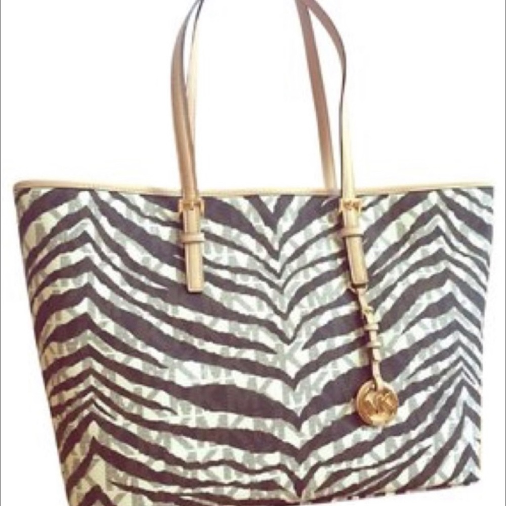 Michael Kors Jet Set Travel Tote